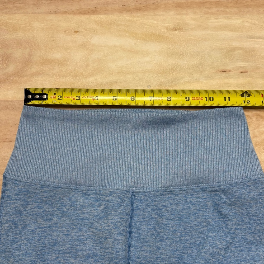 ALO Yoga Alosoft High-Waist Lounge Leggings - Picture 7 of 9